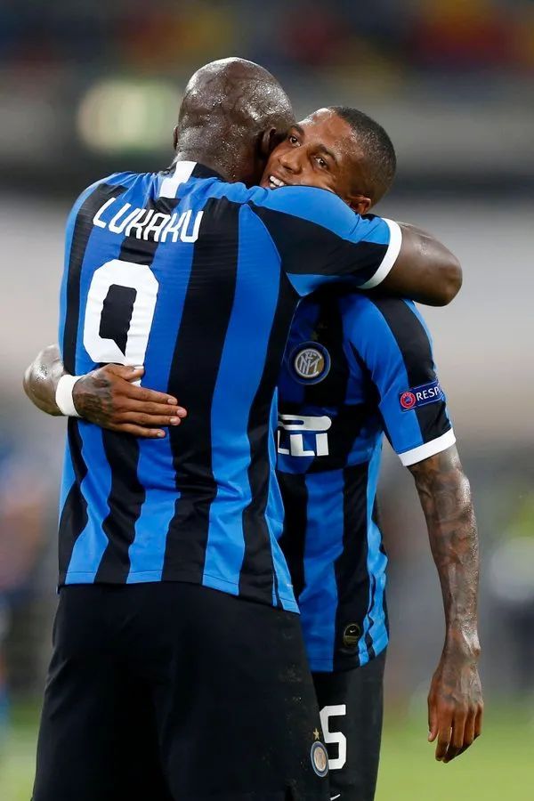 Jiuyou Sports-今晚休斯敦火箭强势反弹今晨国际米兰备战欧联，媒体一致点评：哈登与50激战FPX分钟